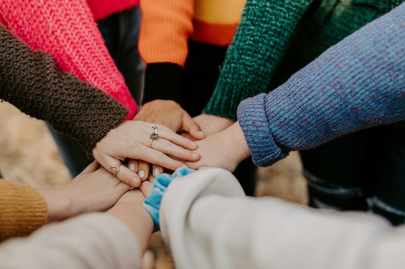 Gruppi di Mutuo-Aiuto in Permacultura Sociale: una pratica di solidarietà